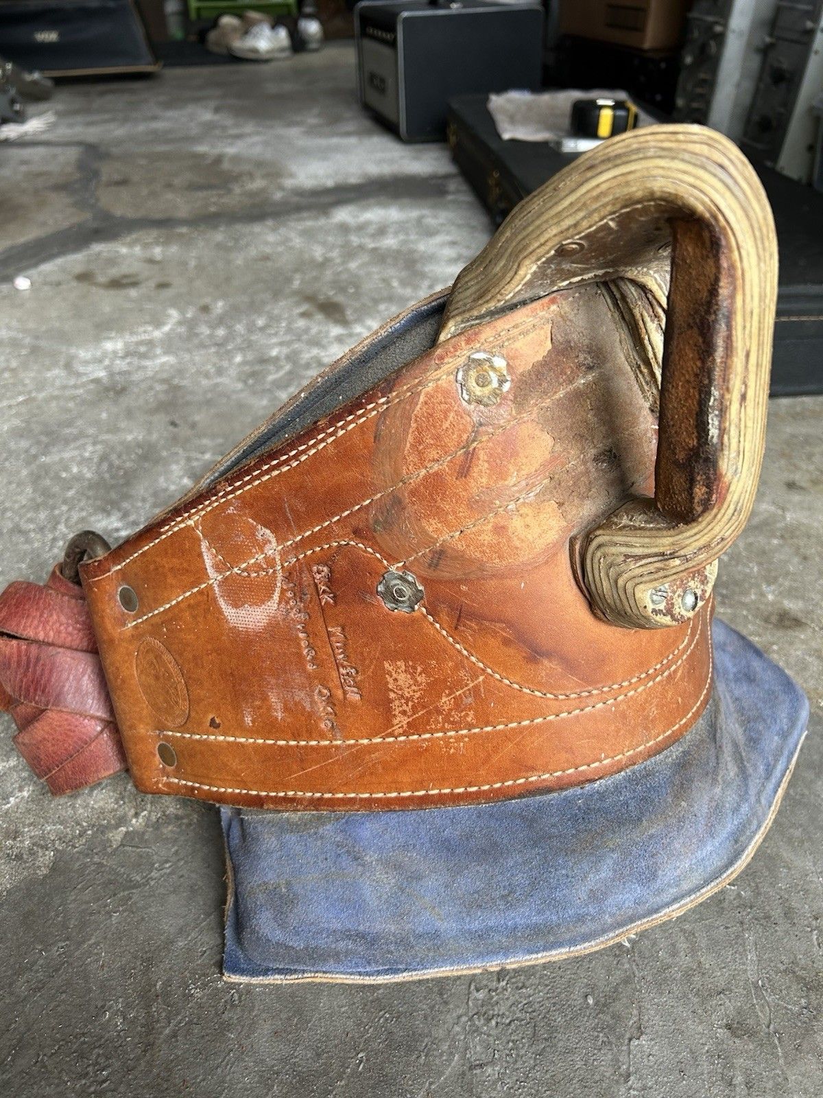 1960s collectible rodeo gear, Jim Houston hard handhold rigging, antique bareback rigging, RCA era rodeo memorabilia, Vintage Jim Houston Bareback Rigging